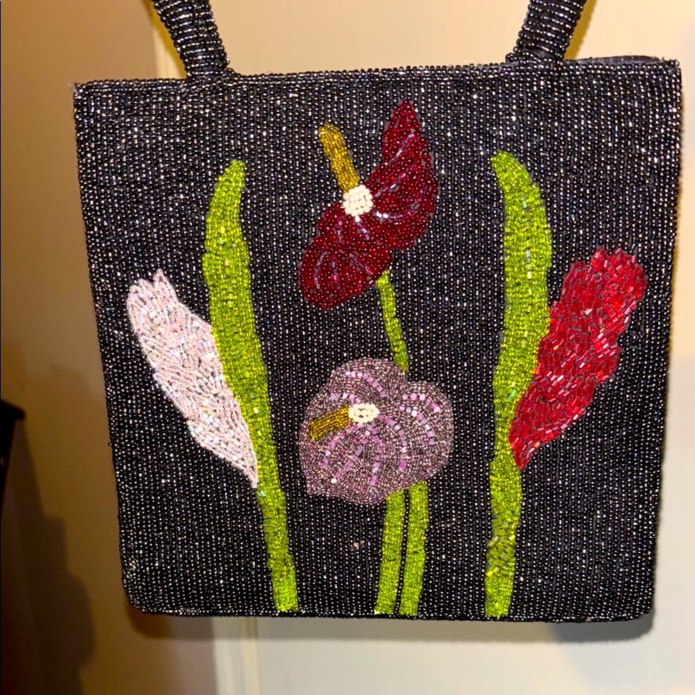 Flash Sale🎉Millicent Rare Floral Beaded Handbag